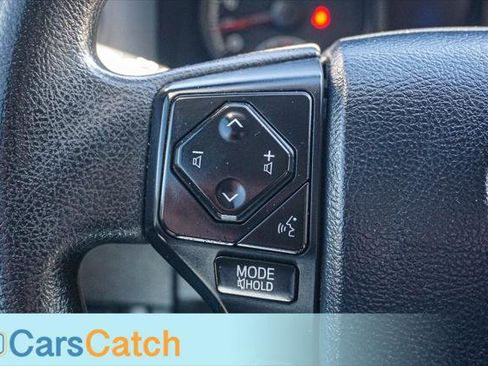 Used 2020 Toyota Tacoma SR w/ SR Convenience Package image 33