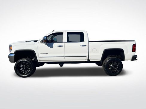Used 2019 GMC Sierra 2500 SLT w/ Duramax Plus Package image 2