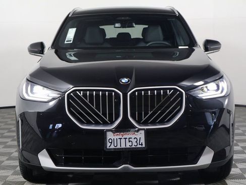 Certified 2025 BMW X3 xDrive30 w/ Premium Package AWD/4WD image 2