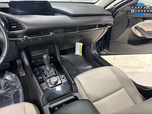 Used 2025 MAZDA MAZDA3 s image 21