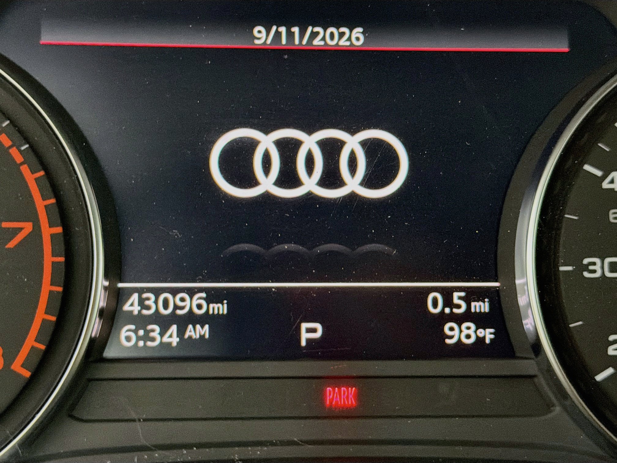 Used 2023 Audi Q5 2.0T Premium w/ Convenience Package AWD/4WD image 18