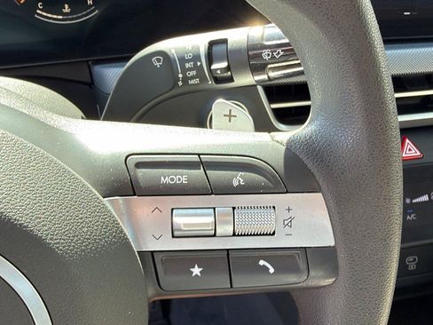 Used 2024 Hyundai Sonata SEL FWD image 14
