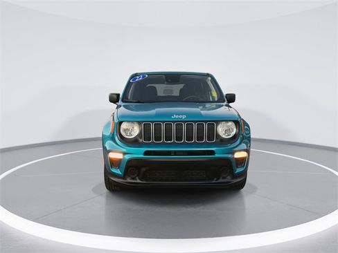 Used 2022 Jeep Renegade Sport image 2