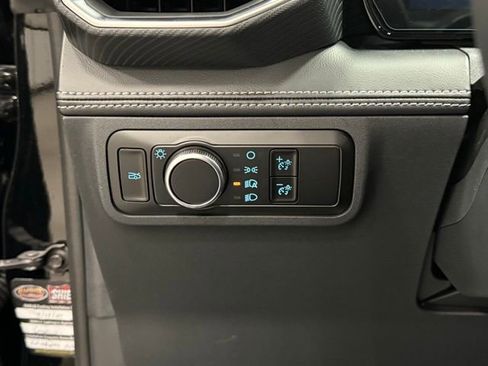 Used 2025 Ford Mustang GT Premium image 15