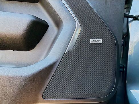 Used 2021 Chevrolet Tahoe Premier w/ Premium Package image 24