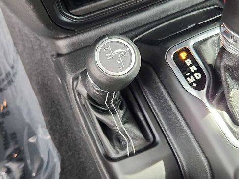 Used 2023 Jeep Wrangler Sahara w/ Safety Group image 25