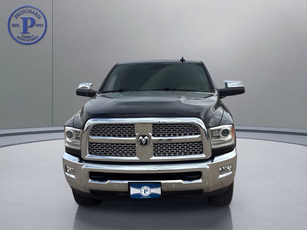 Used 2018 RAM 2500 Laramie w/ Off Road Package AWD/4WD image 2