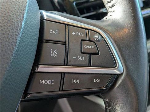 Used 2021 Toyota Highlander XSE image 13