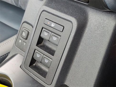 Used 2024 Ford Bronco Outer Banks image 25