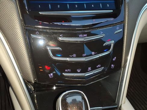 Used 2016 Cadillac XTS Luxury w/ Driver Awareness Package image 21