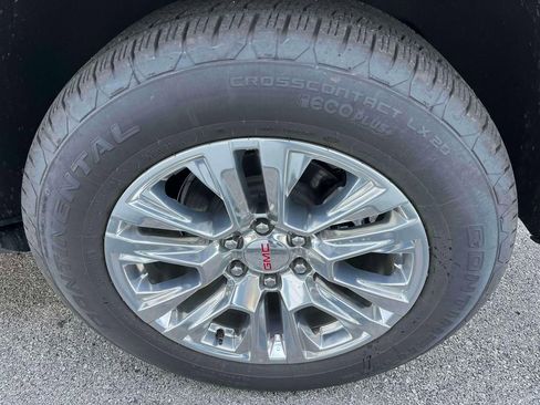 Certified 2026 GMC Yukon Denali w/ Sun & Power Step Package image 11