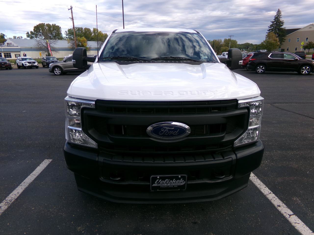 Used 2022 Ford F250 XL w/ Power Equipment Group AWD/4WD image 4