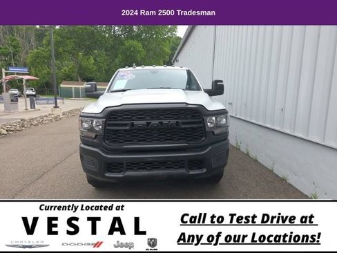 Used 2024 RAM 2500 Tradesman AWD/4WD image 2