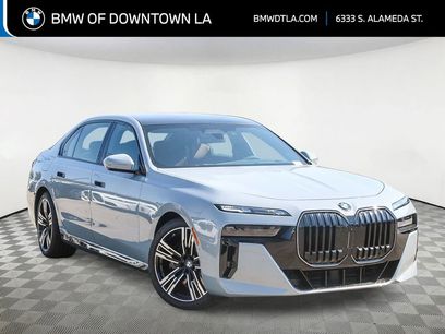 New 2025 BMW 760i xDrive w/ Executive Package