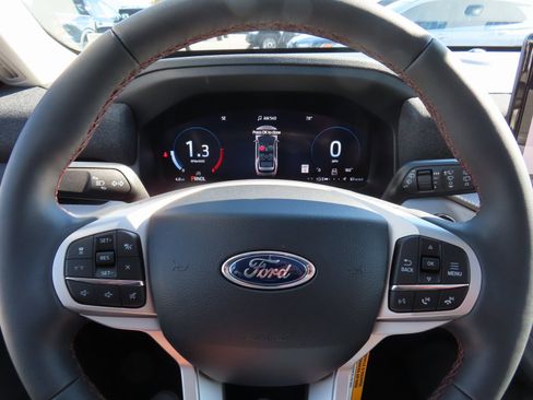 New 2026 Ford Explorer Active image 9