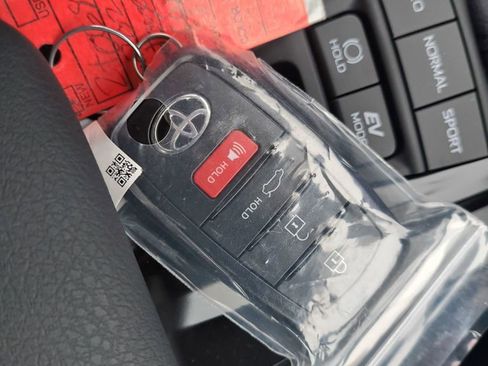 New 2026 Toyota Camry Hybrid w/ Multimedia Upgrade Package image 28