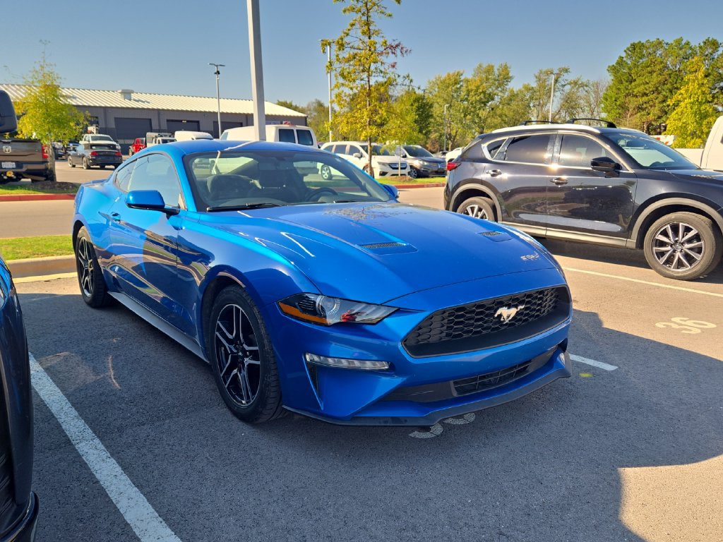 Used 2019 Ford Mustang Coupe w/ Equipment Group 101A RWD image 4