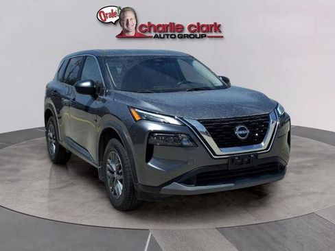 Certified 2023 Nissan Rogue S FWD image 7
