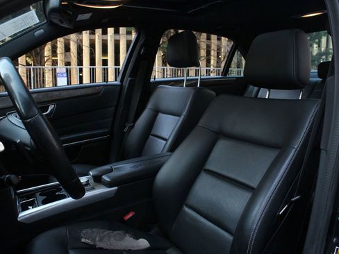 Used 2015 Mercedes-Benz E 350 4MATIC Sedan image 16