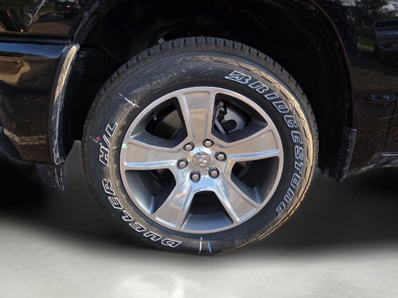New 2026 RAM 1500 Express AWD/4WD image 22