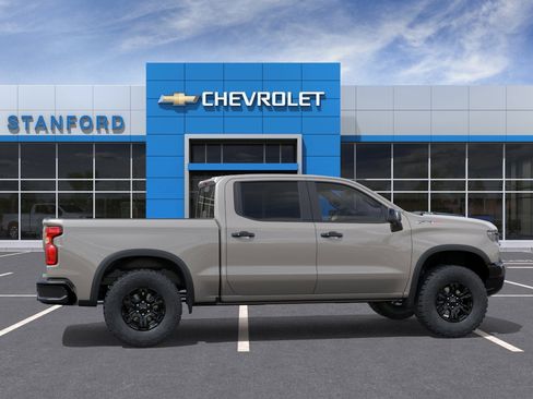 New 2026 Chevrolet Silverado 1500 ZR2 AWD/4WD image 5