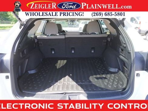 Used 2023 Subaru Outback Premium image 10