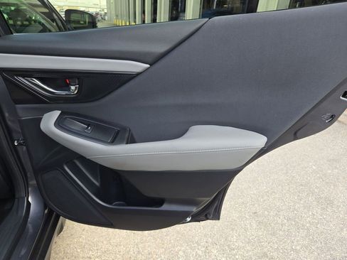 Used 2024 Subaru Outback Premium image 27