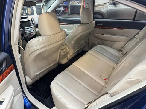 Used 2010 Subaru Legacy 2.5GT Limited image 18