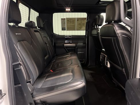 Used 2021 Ford F450 Platinum w/ FX4 Off-Road Package image 26