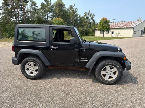 Used 2012 Jeep Wrangler Sport AWD/4WD image 8