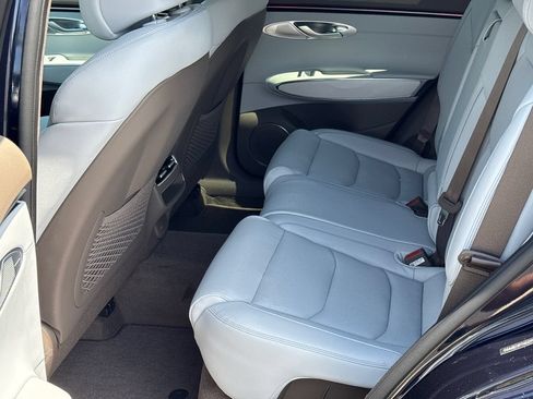 New 2026 Genesis GV70 2.5T Advanced AWD/4WD image 21