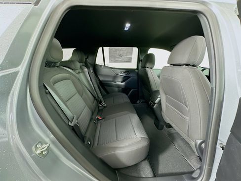 Used 2026 Chevrolet Equinox LT FWD image 28