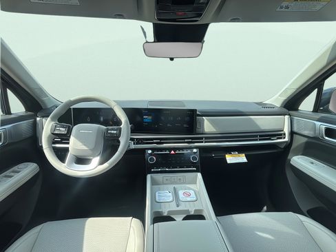 New 2026 Hyundai Santa Fe SEL FWD image 9