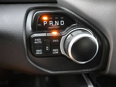 Used 2022 RAM 1500 Big Horn AWD/4WD image 17