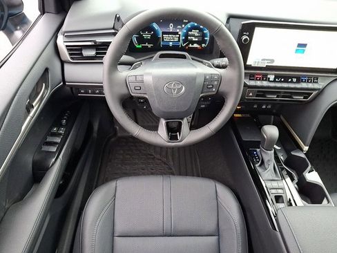 New 2026 Toyota Camry LE image 9