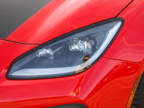 Used 2024 Toyota GR86 TRUENO Edition image 5