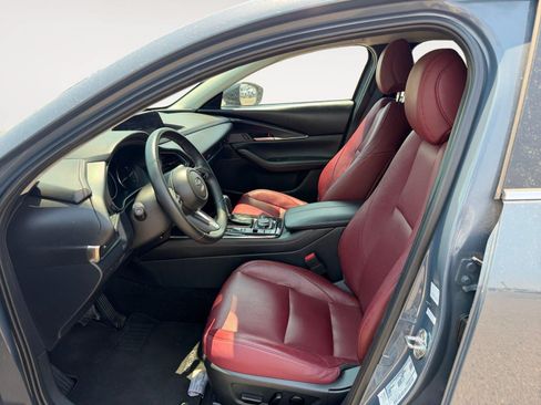 Used 2025 MAZDA CX-30 AWD 2.5 S w/ Preferred Package image 11