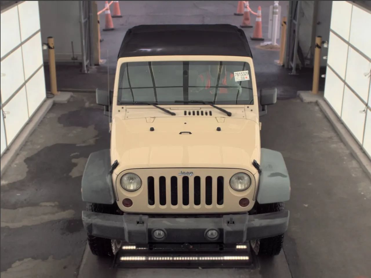 Used 2011 Jeep Wrangler Unlimited Sport AWD/4WD image 3