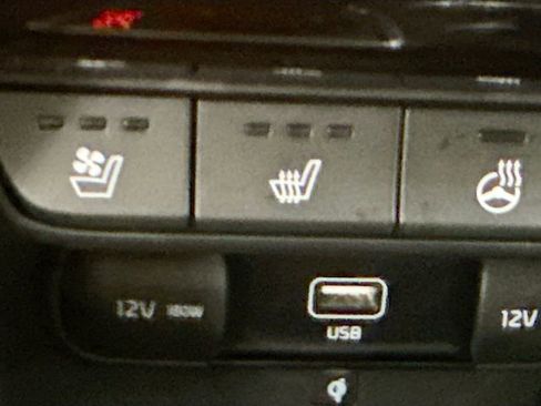 Used 2020 Kia Sportage SX image 21