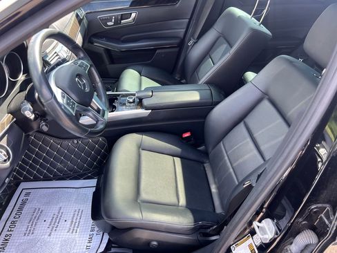 Used 2016 Mercedes-Benz E 350 4MATIC Sedan w/ Premium Package image 11