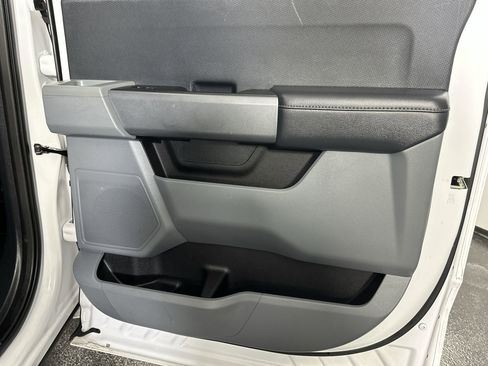 Used 2023 Ford F150 XLT image 36