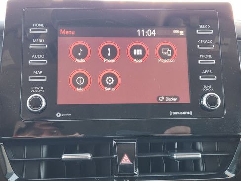 Used 2022 Toyota Camry SE image 16