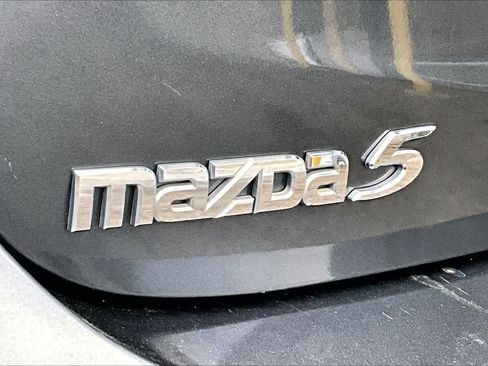 Used 2012 MAZDA MAZDA5 Sport image 9