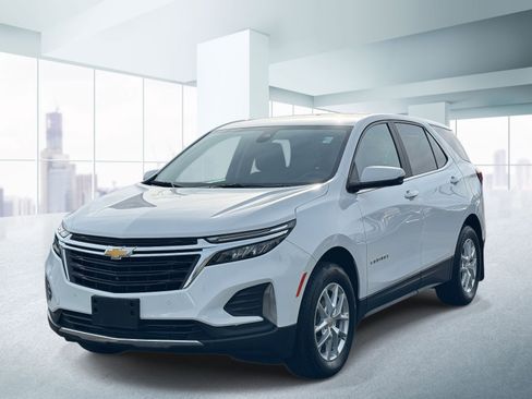 Used 2024 Chevrolet Equinox LT AWD/4WD image 1