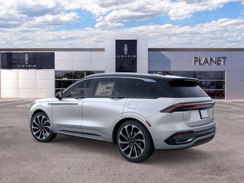 New 2026 Lincoln Nautilus Black Label AWD/4WD image 4