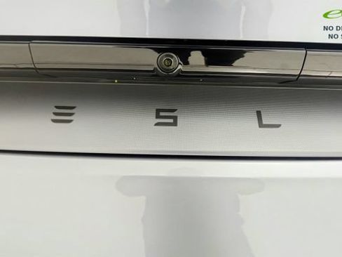 Used 2026 Tesla Model Y Performance AWD/4WD image 31