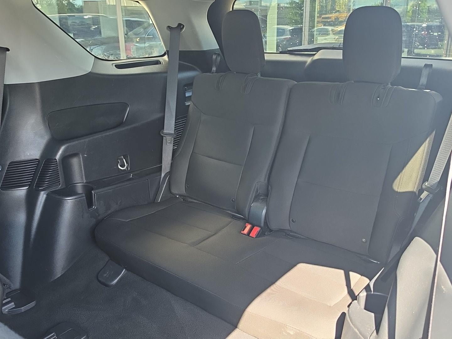 Used 2023 Ford Explorer XLT AWD/4WD image 19