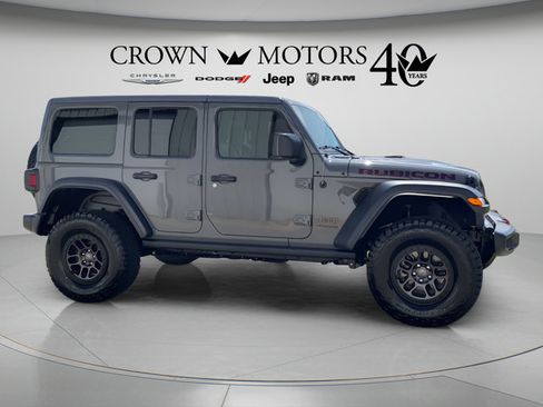 Used 2022 Jeep Wrangler Unlimited Rubicon w/ Xtreme Recon 35" Tire Package AWD/4WD image 4