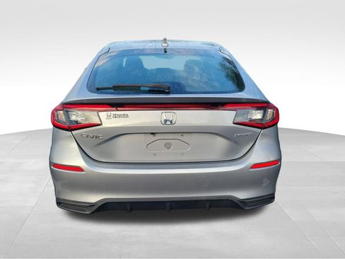 Used 2025 Honda Civic Sport image 14