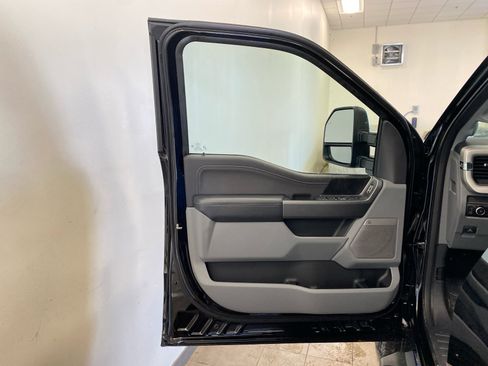 New 2026 Ford F250 XLT image 16